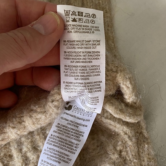 - SOLD - Boden Women's Crew Neck Cable Knit Mohair Wool Blend Sweater Vest 20/22 - Picture 9 of 16